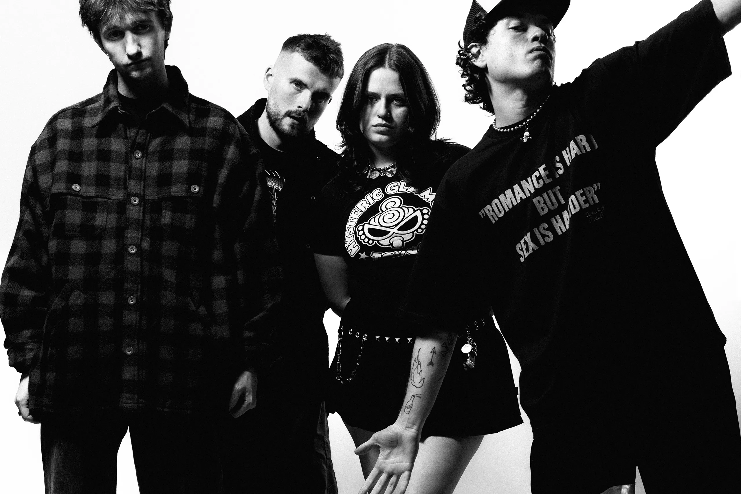 STONE have released their new single 'SWEET HEROINE' and announced a 2026 tour