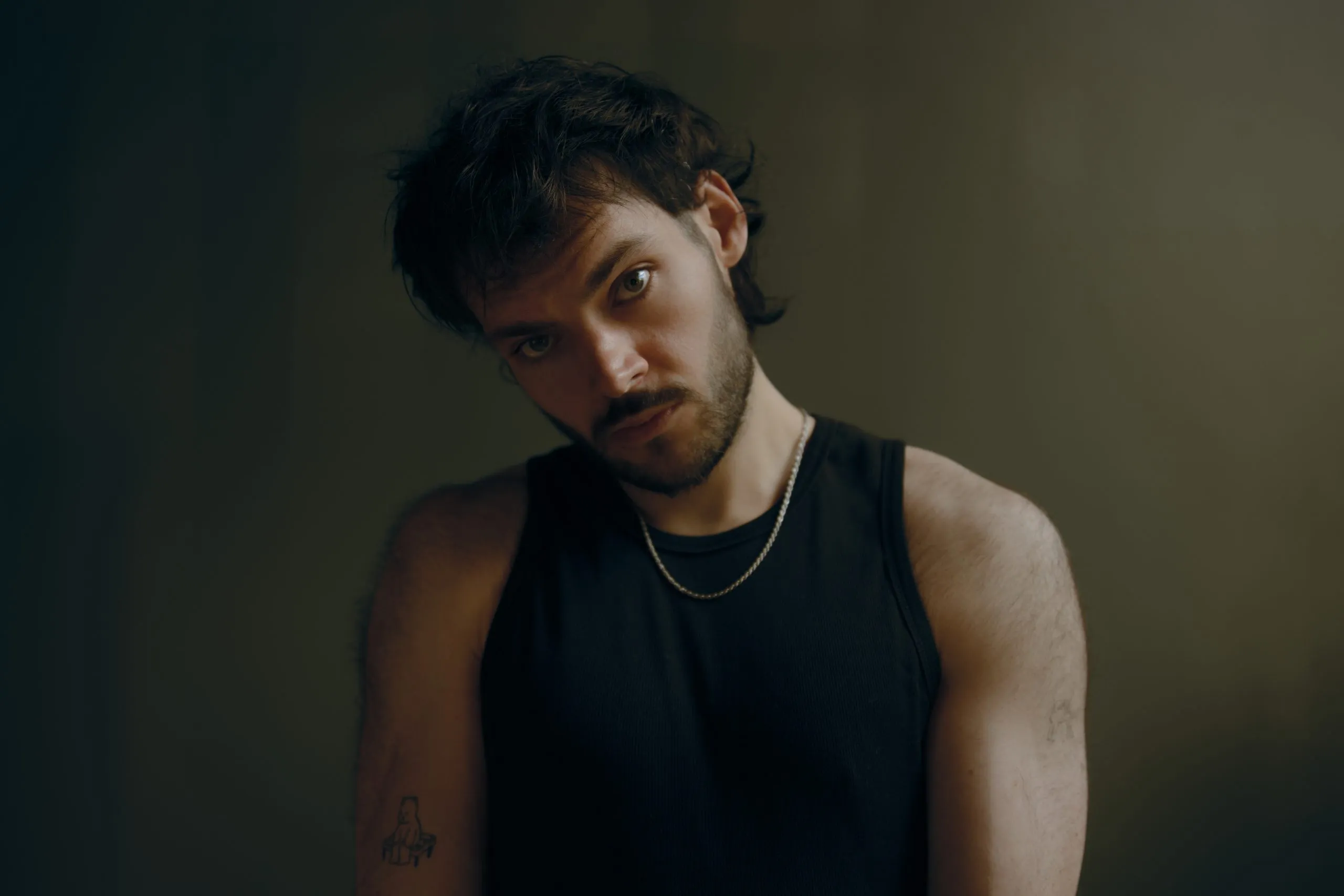 James Marriott has released his melancholic new single 'It's Only Love', from second album 'Don't Tell The Dog'