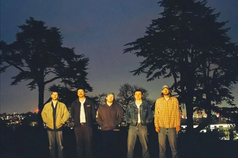 Eades have released new alt-country single 'Backwards' ahead of their September album